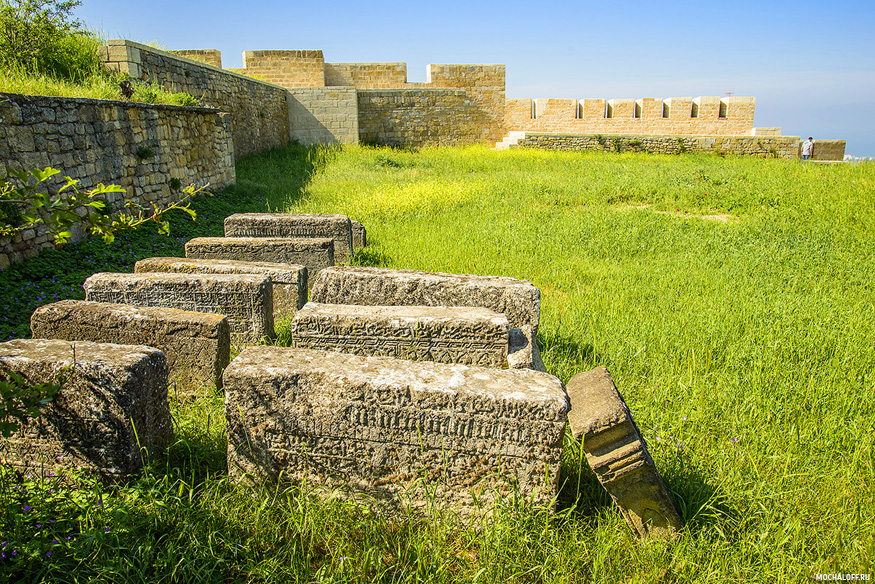 Нарын-Кала. Дербентская крепость. Фото